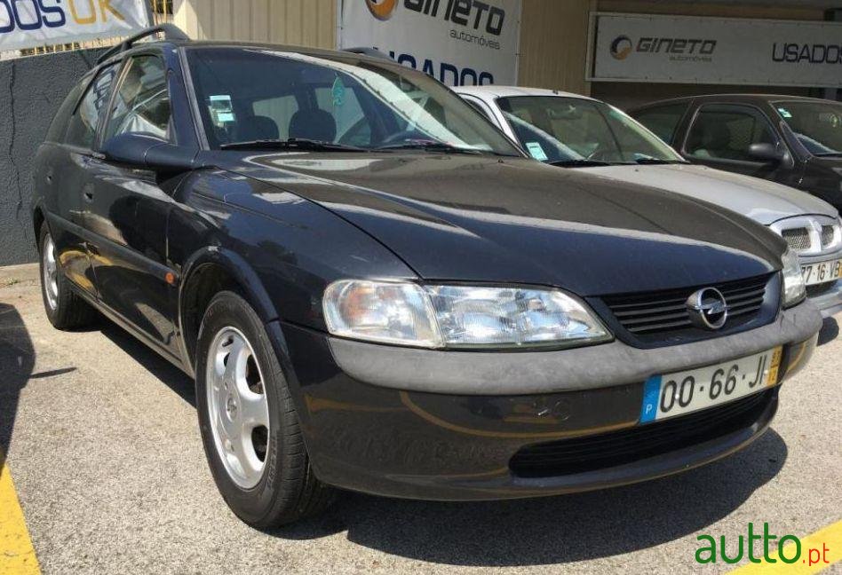 1997' Opel Vectra Caravan 2.0 Tdi Cd photo #2