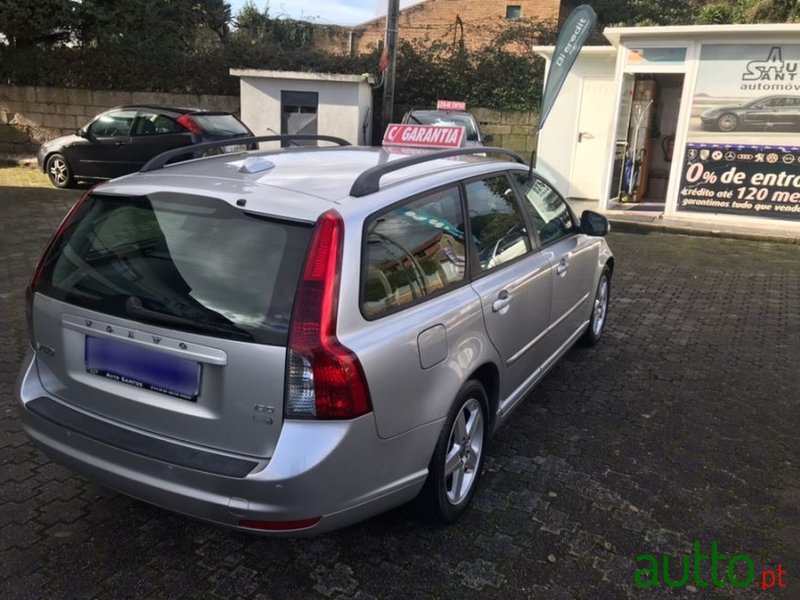 2009' Volvo V50 1.6 D Drive photo #5