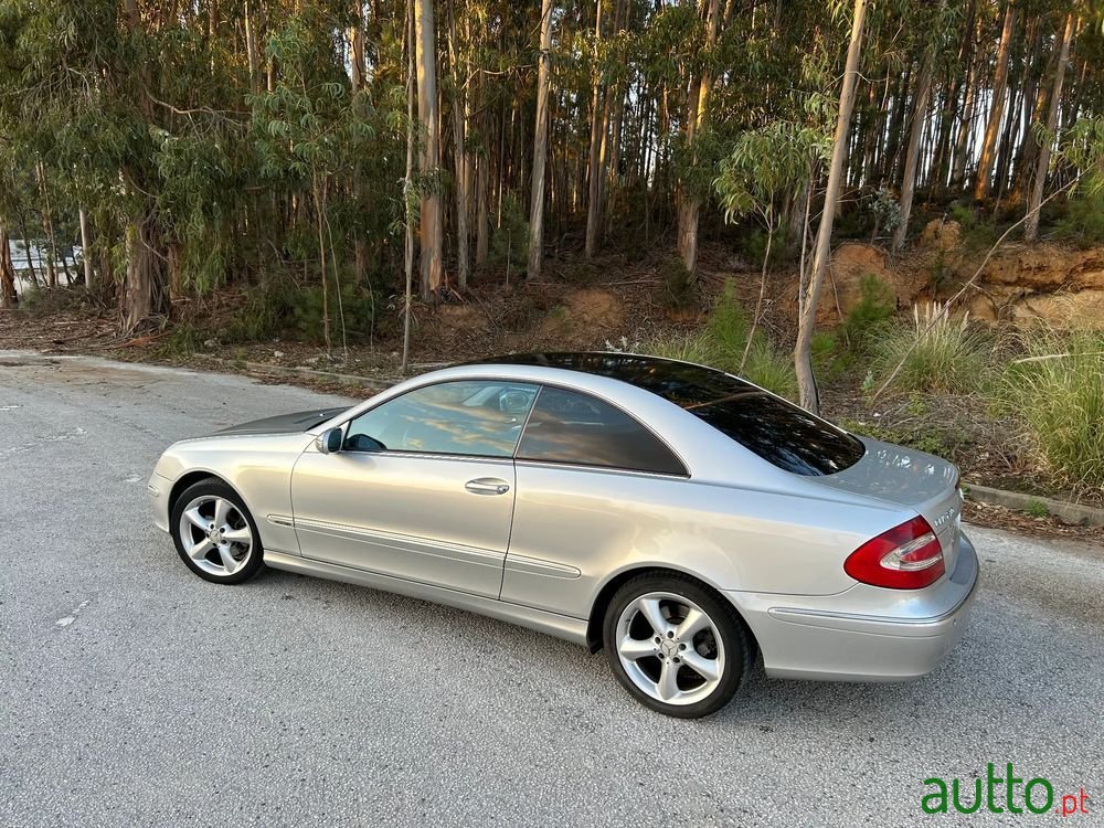 2003' Mercedes-Benz Classe Clk photo #4