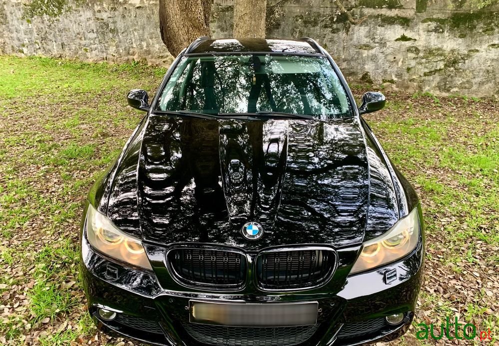 2012' BMW Série 3 D Touring Pack M photo #5