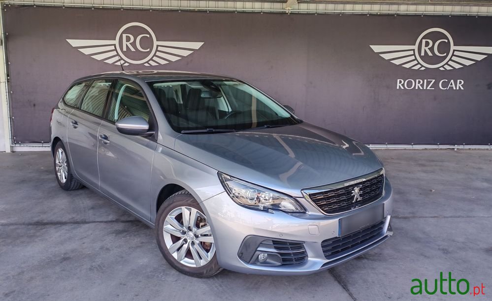 2018' Peugeot 308 Sw photo #2