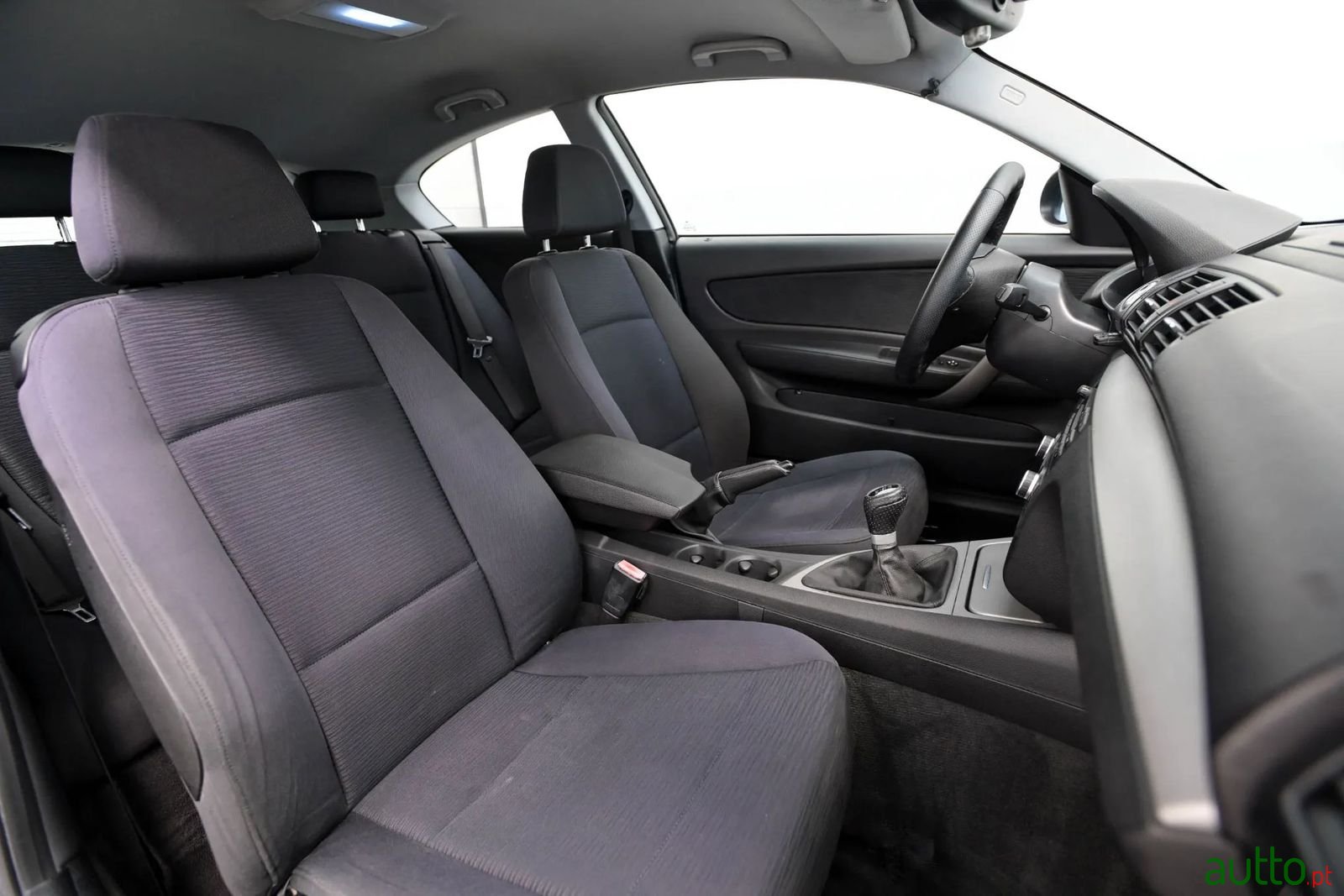 2007' BMW 118 photo #4