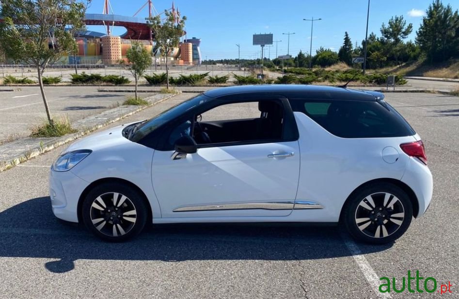 2014' Citroen DS3 photo #5