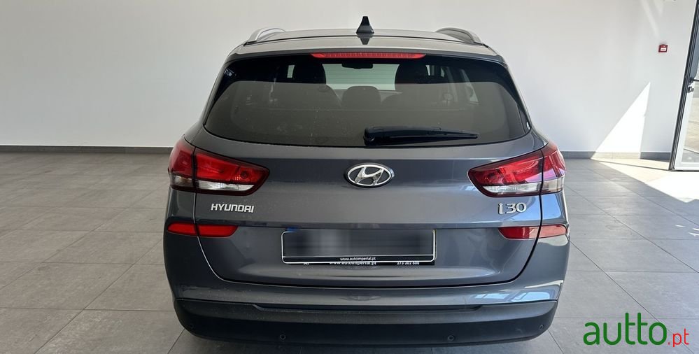 2017' Hyundai i30 photo #3