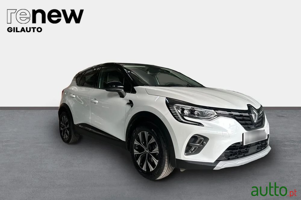 2022' Renault Captur photo #3