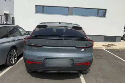 2023' Volvo C40