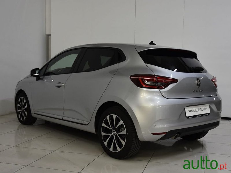 2022' Renault Clio photo #4