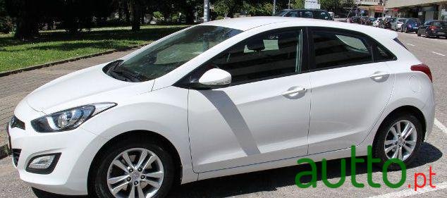 2014' Hyundai I30 photo #1