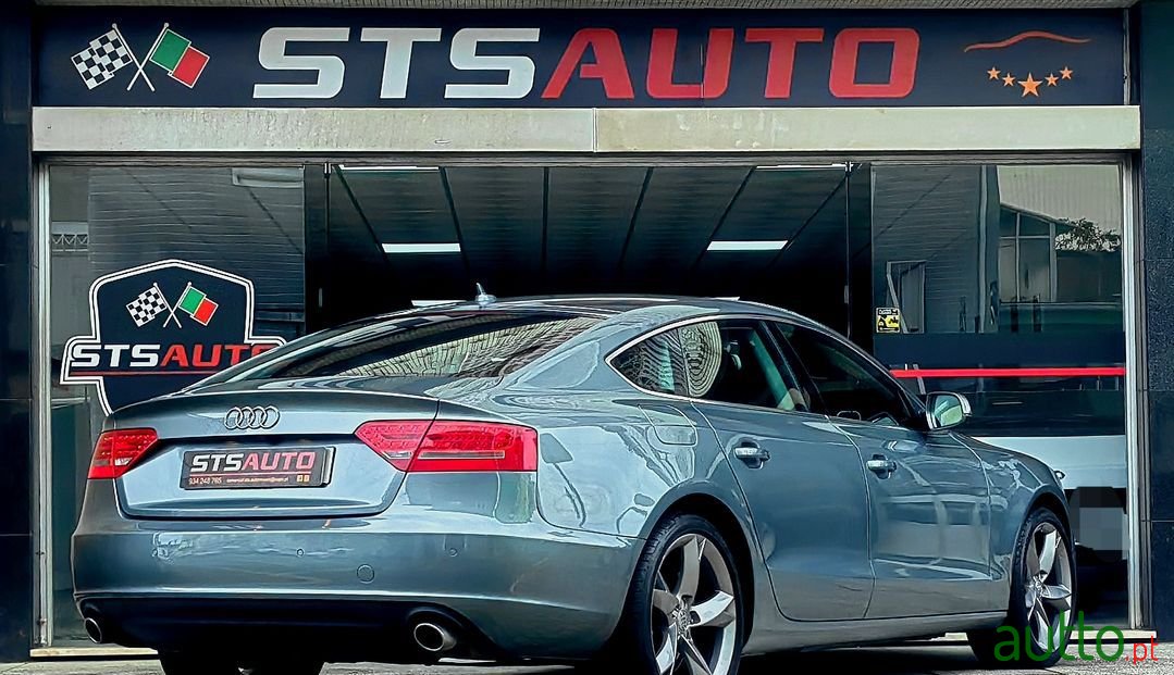 2009' Audi A5 Sportback photo #5