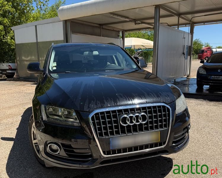 2012' Audi Q5 2.0 Tdi photo #1