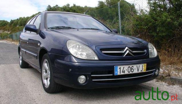 2003' Citroen Xsara Break photo #1