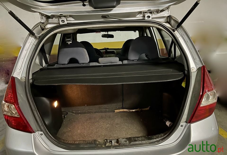 2005' Honda Jazz photo #4