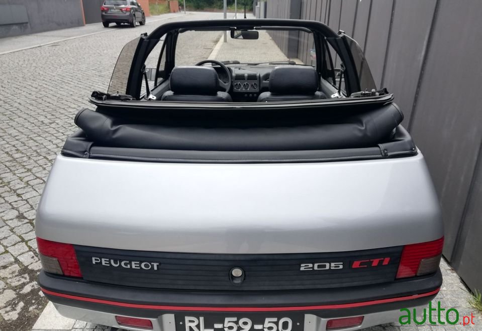 1989' Peugeot 205 photo #3