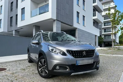 2017' Peugeot 2008