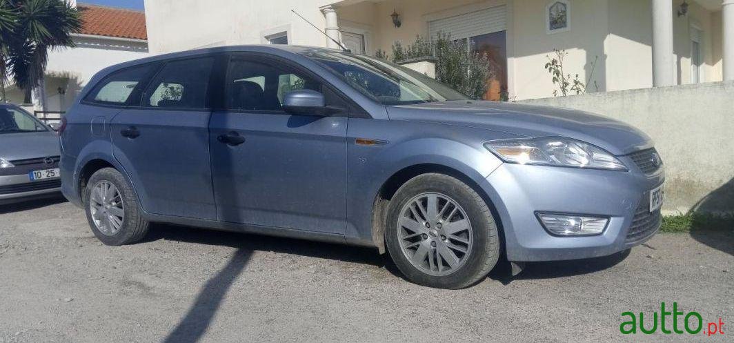 2007' Ford Mondeo Sw photo #2