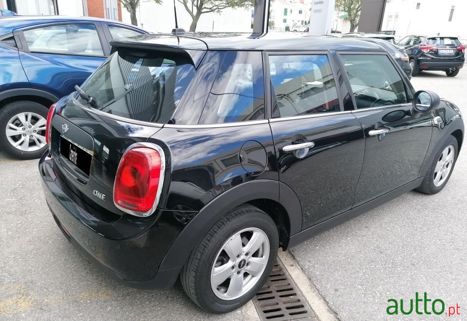 2016' MINI One photo #4