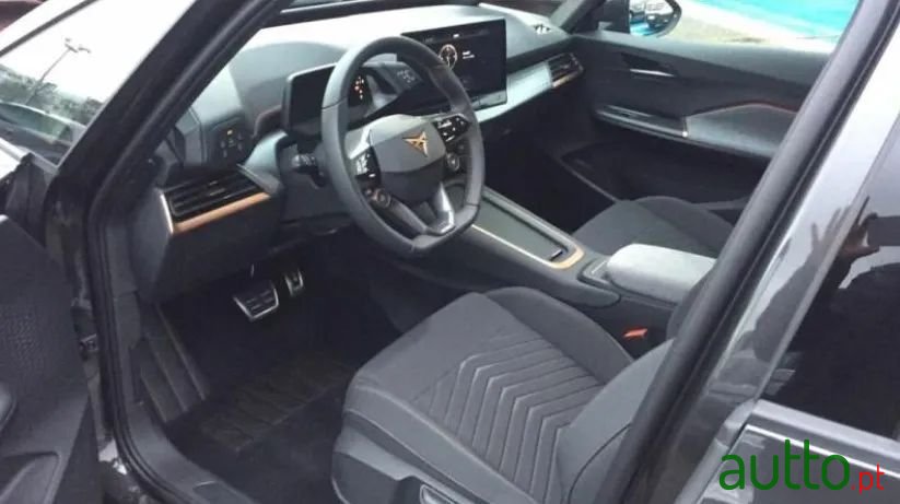 2022' Cupra Born photo #3