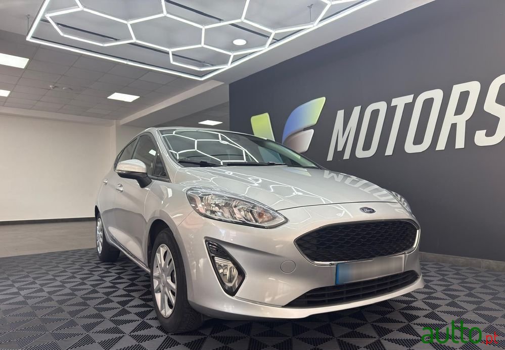 2019' Ford Fiesta photo #2