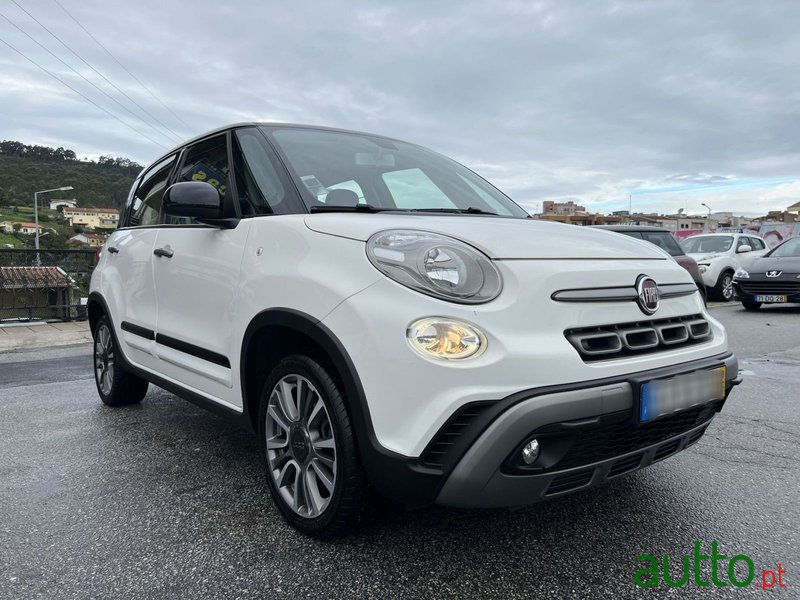 2019' Fiat 500L photo #3