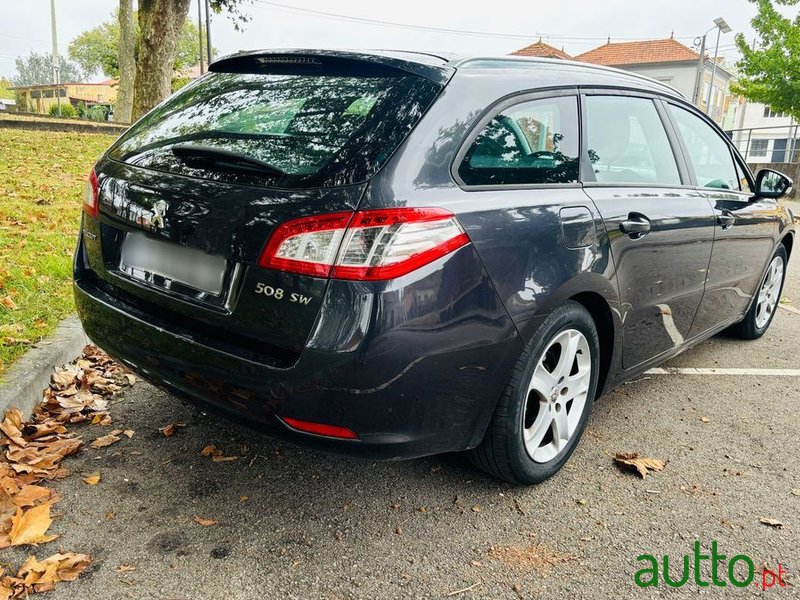 2012' Peugeot 508 Sw photo #6