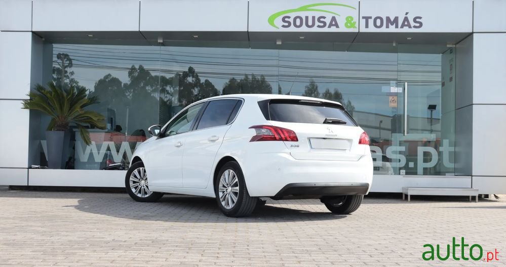 2021' Peugeot 308 photo #3