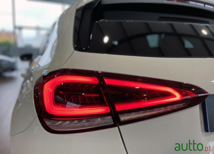 2023' Mercedes-Benz A 180 photo #6