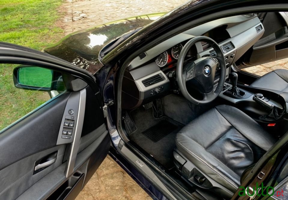 2006' BMW 520 photo #5