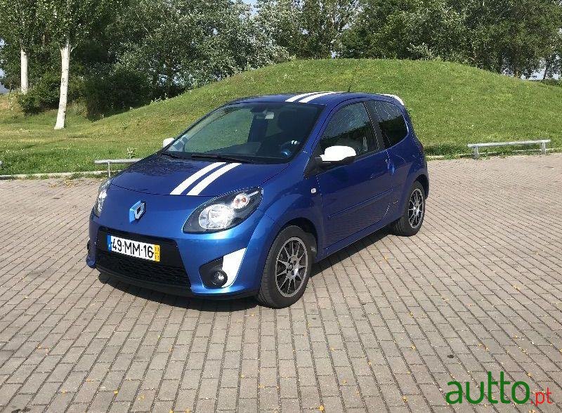 2011' Renault Twingo Gordini photo #1