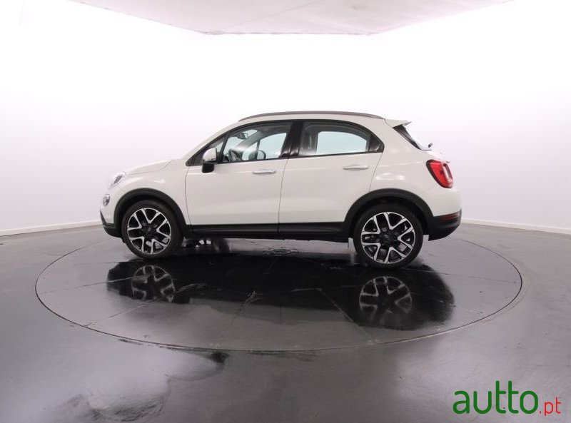 2021' Fiat 500X photo #3