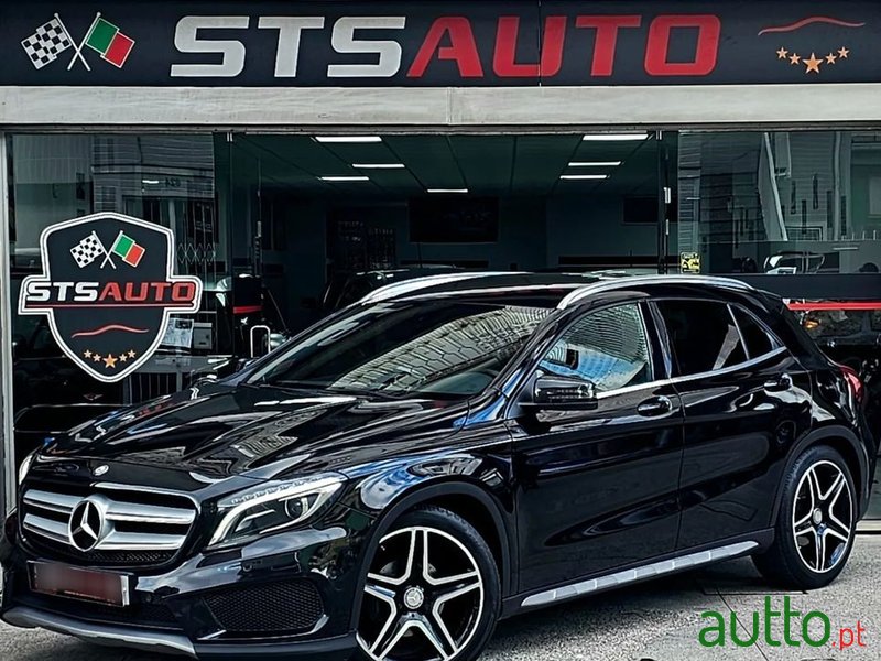 2014' Mercedes-Benz Classe Gla (Cdi) D Amg Line photo #1