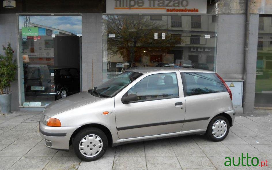 1999' Fiat Punto 60 Sx photo #2