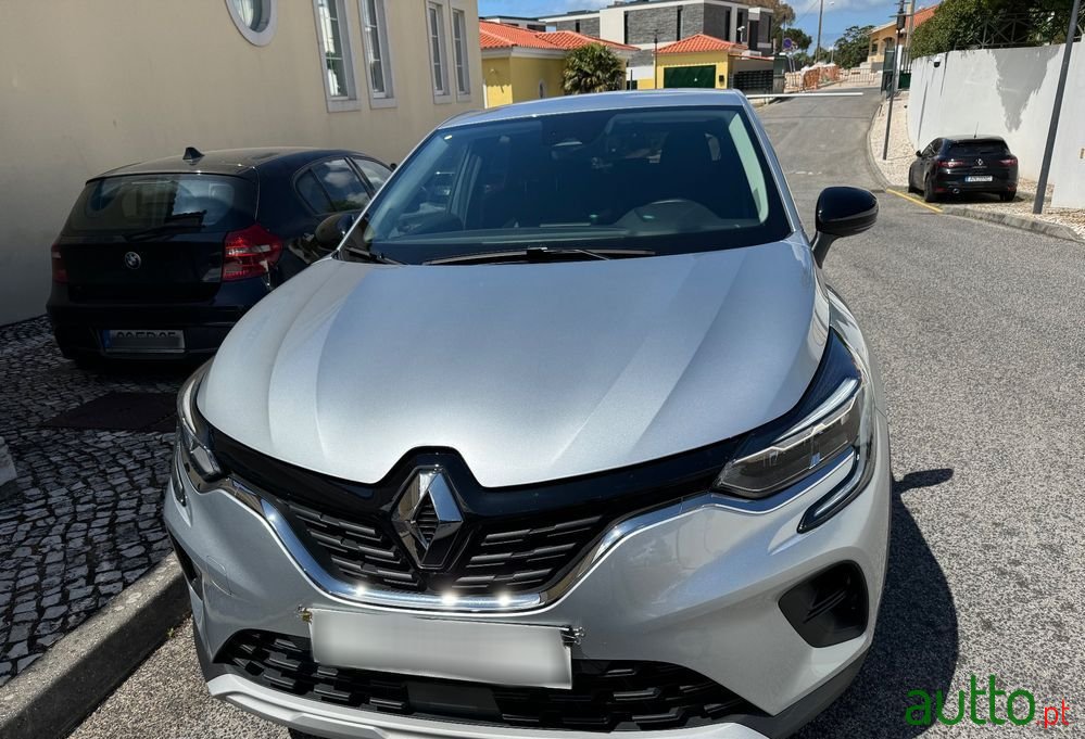 2022' Renault Captur photo #5