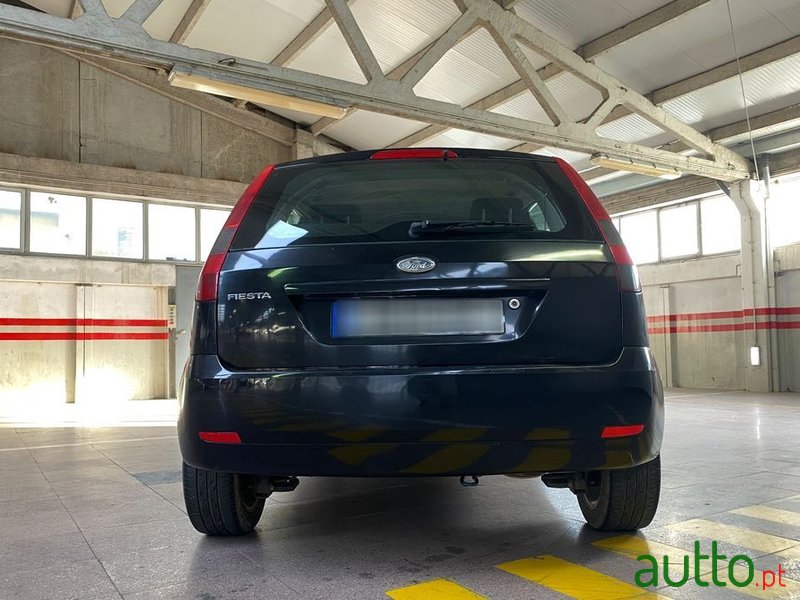 2005' Ford Fiesta 1.25 Ghia photo #3