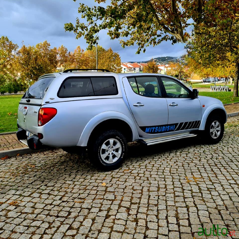 2007' Mitsubishi L200 photo #3