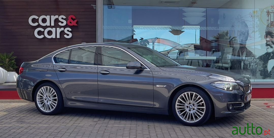 2015' BMW 520 photo #1