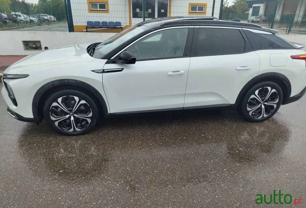 2023' Citroen C5 X photo #1