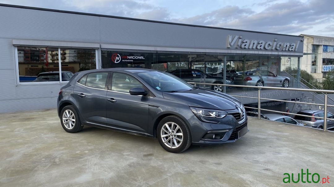 2018' Renault Megane photo #1