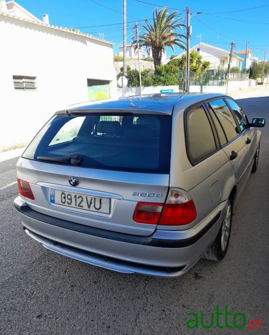 2003' BMW 320 Gran Turismo photo #1
