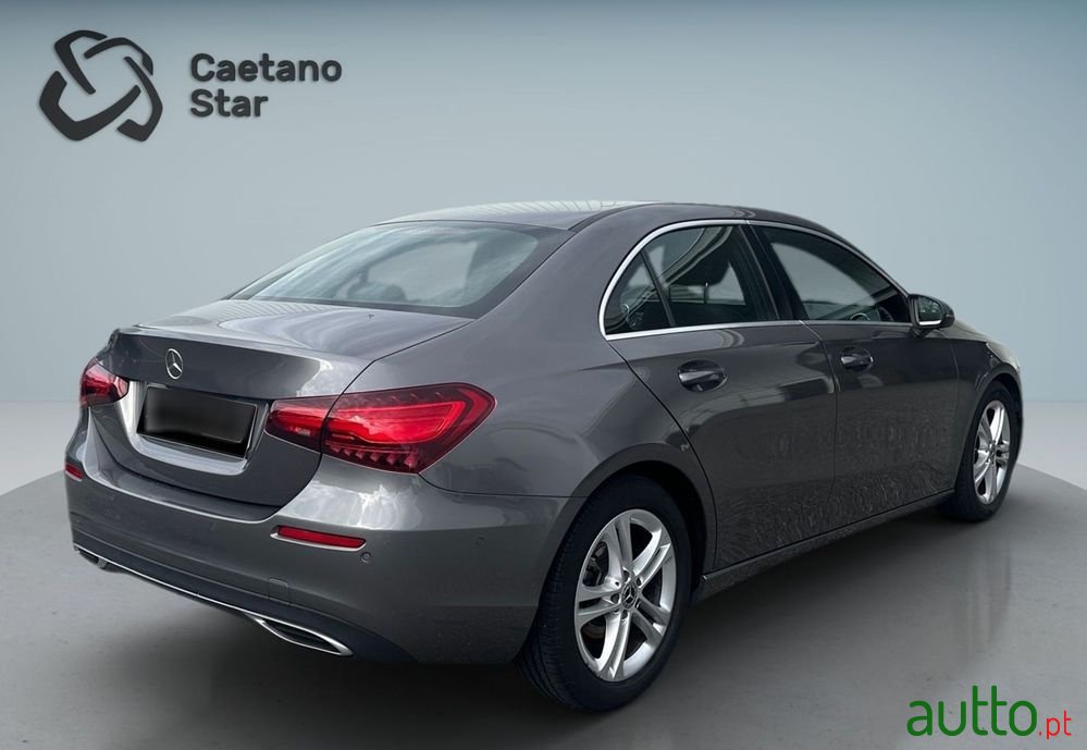 2023' Mercedes-Benz Classe A photo #2