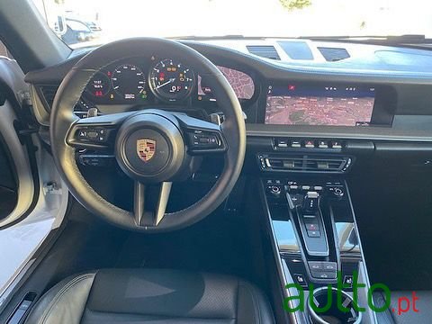 2017' Porsche 911 photo #6