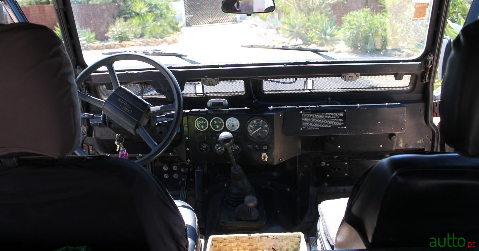 1988' Land Rover Defender 110 photo #4