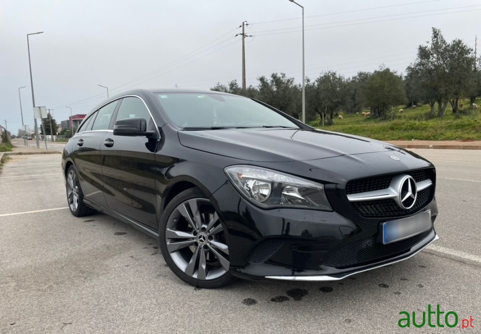 2017' Mercedes-Benz Cla-180 photo #1