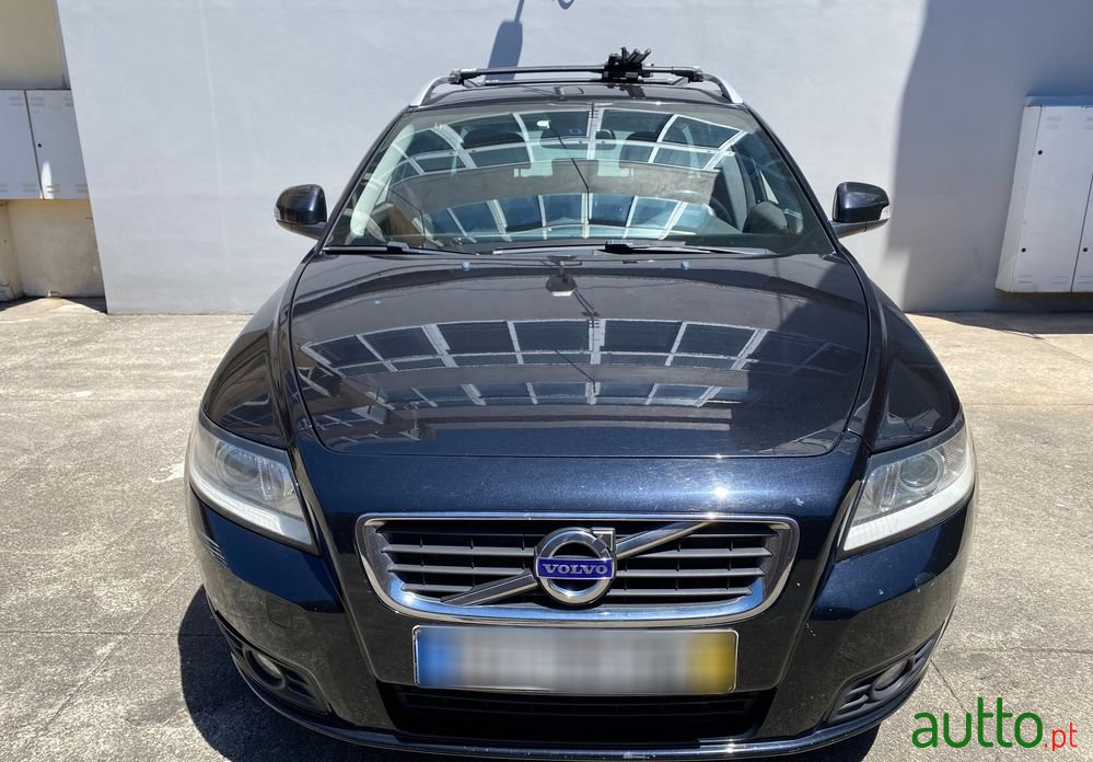 2012' Volvo V50 photo #1