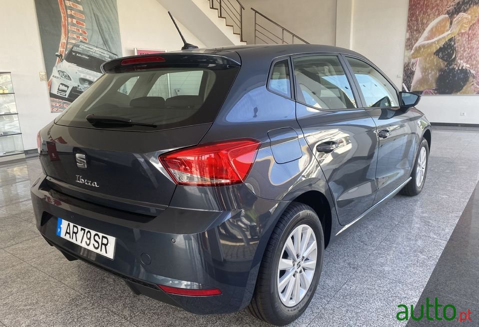 2022' SEAT Ibiza photo #2