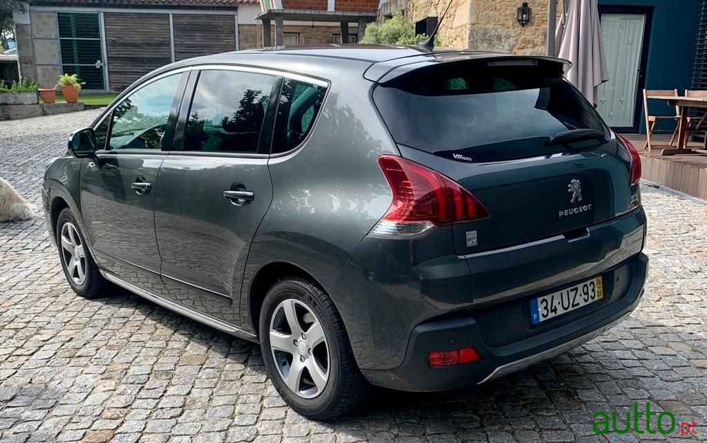 2014' Peugeot 3008 photo #2