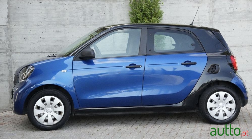 2015' Smart Forfour 1.0 Edition 1 71 photo #3