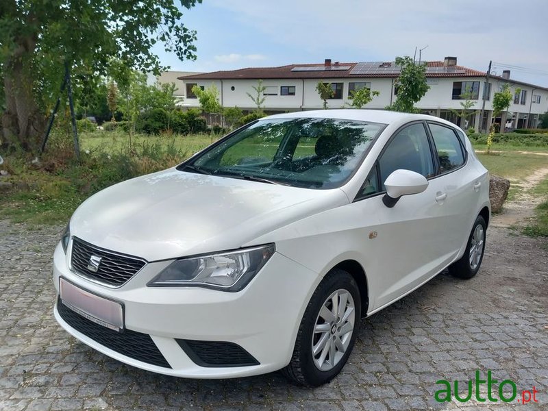 2014' SEAT Ibiza photo #1