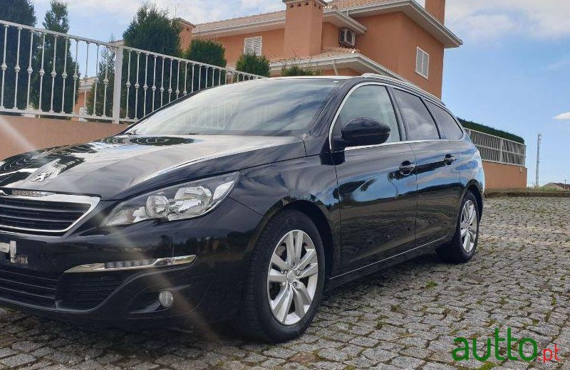 2016' Peugeot 308 Sw photo #1