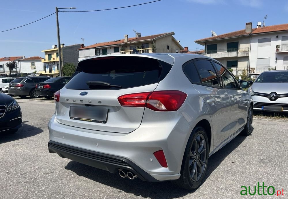 2019' Ford Focus photo #3