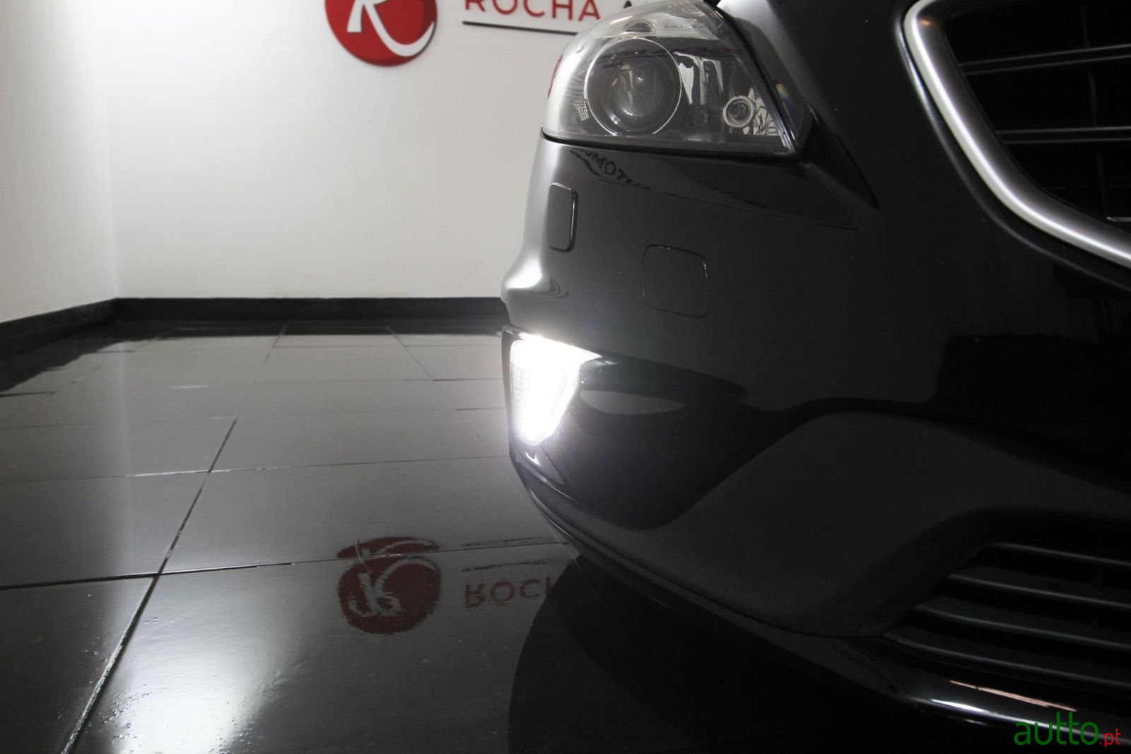 2015' Volvo V40 photo #3